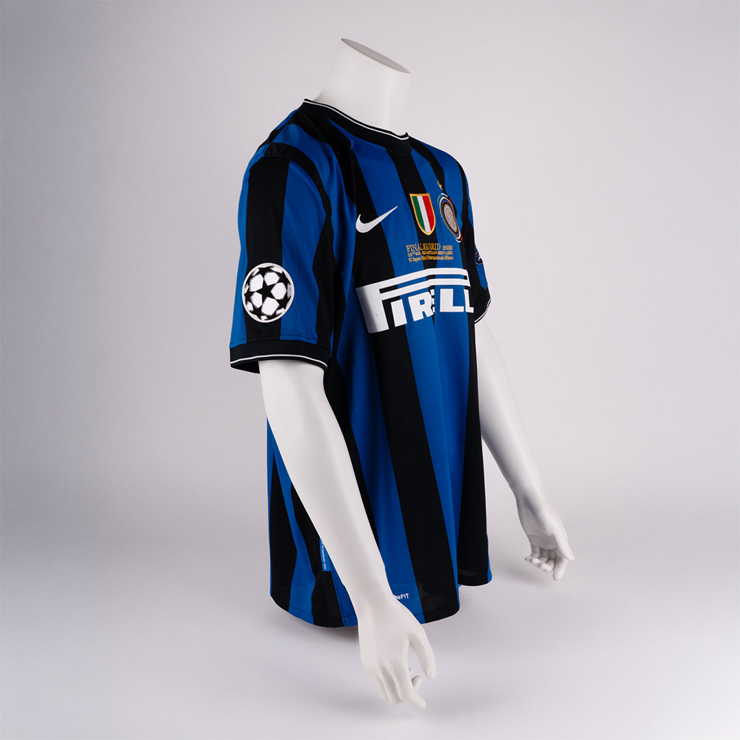 Diego Milito Signed Inter Shirt – 2010 UEFA Champions League Final