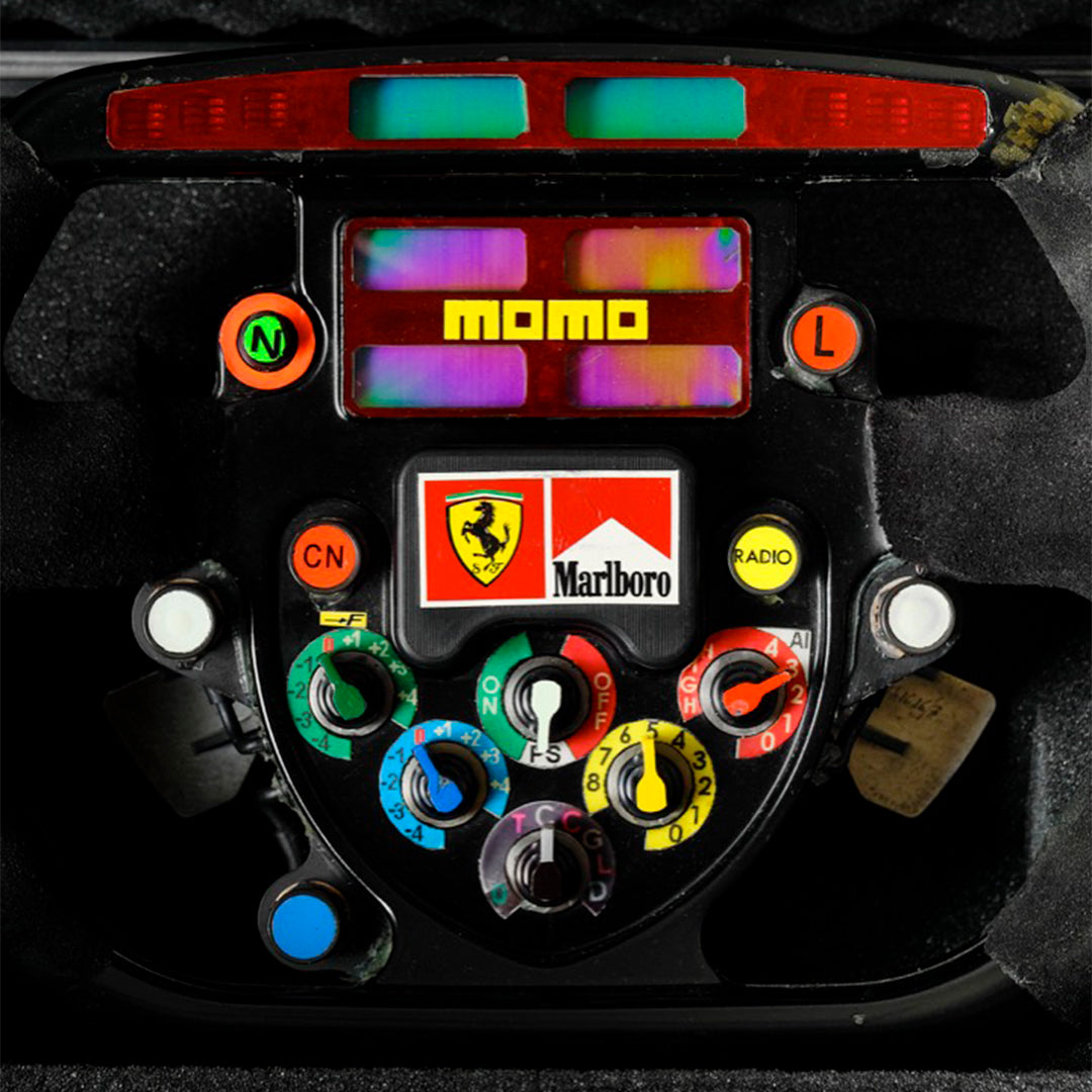 Ferrari F310B (1997) – Volante autentico