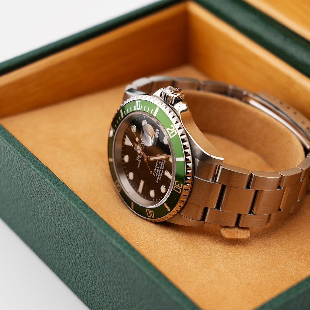 Rolex Submariner 16610LV "Fat Four"