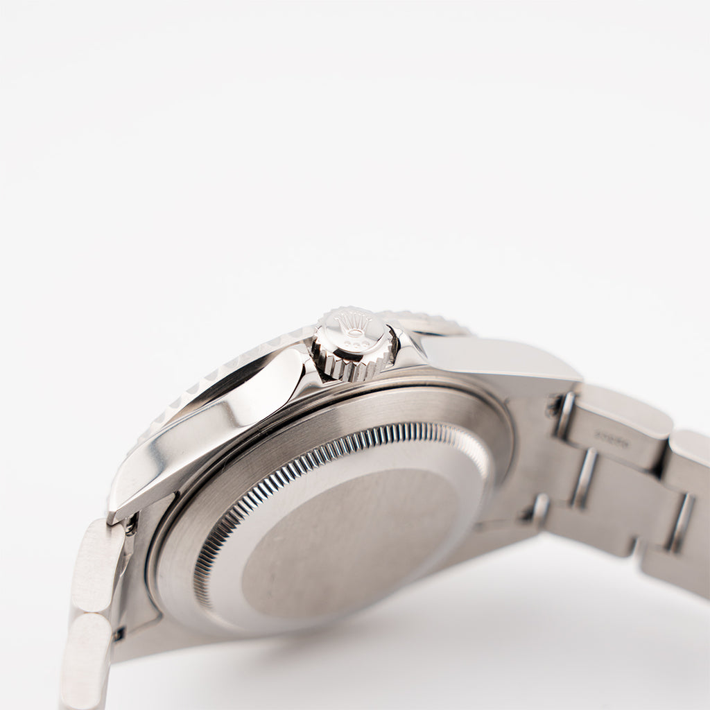 Rolex Submariner 16610LV "Fat Four"