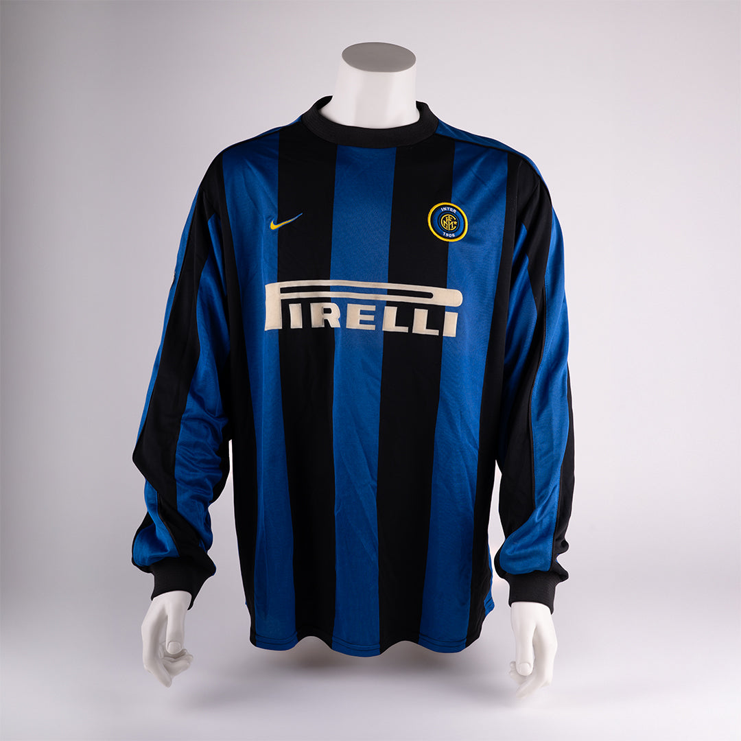 Ronaldo Nazário – Inter Milan 1999/2000 (Match Worn)