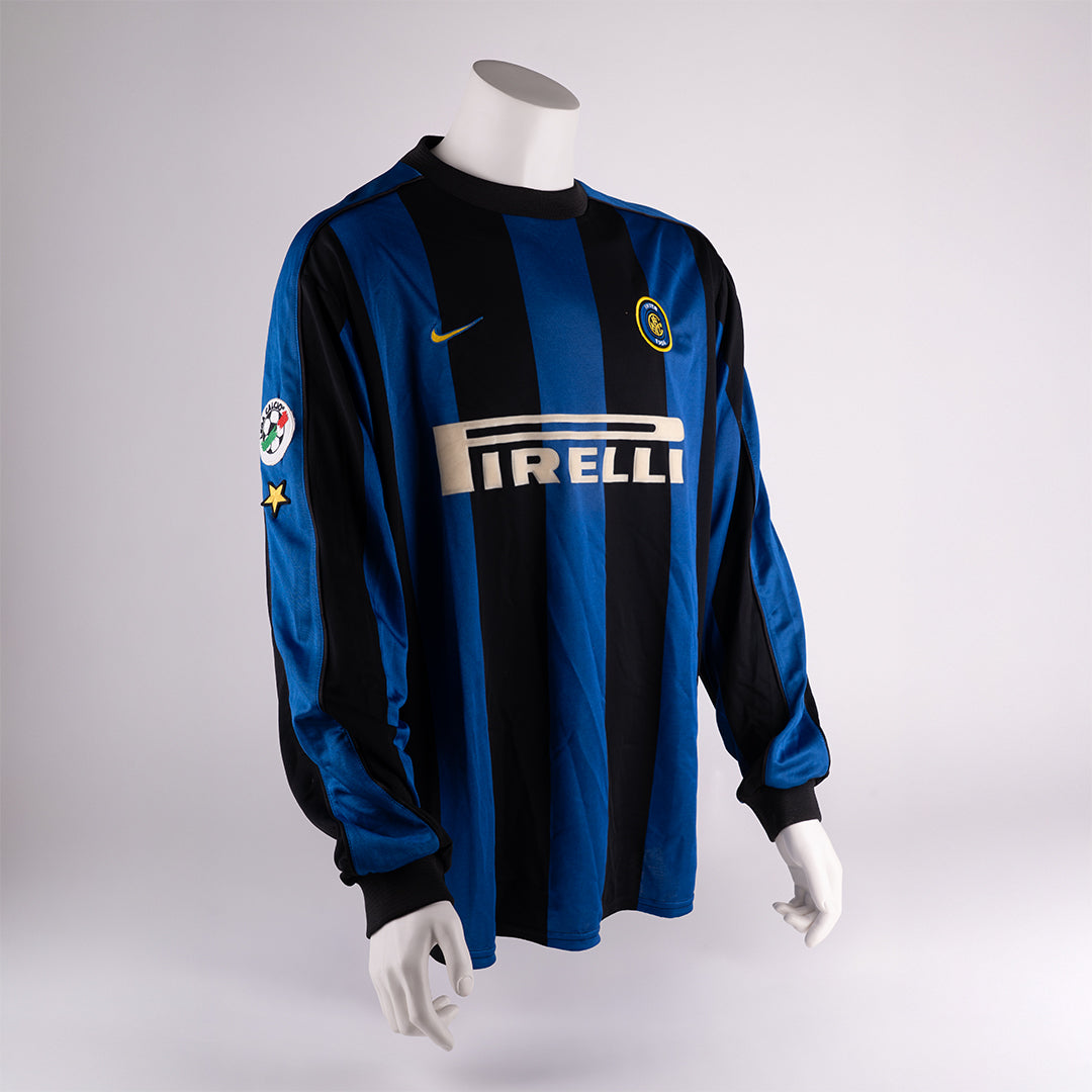 Ronaldo Nazário – Inter Milan 1999/2000 (Match Worn)