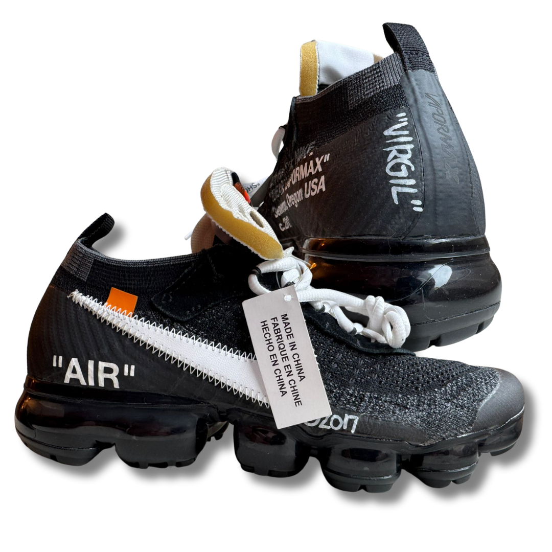 Virgil Abloh ha firmato le Nike Air VaporMax "The Ten" (2017)