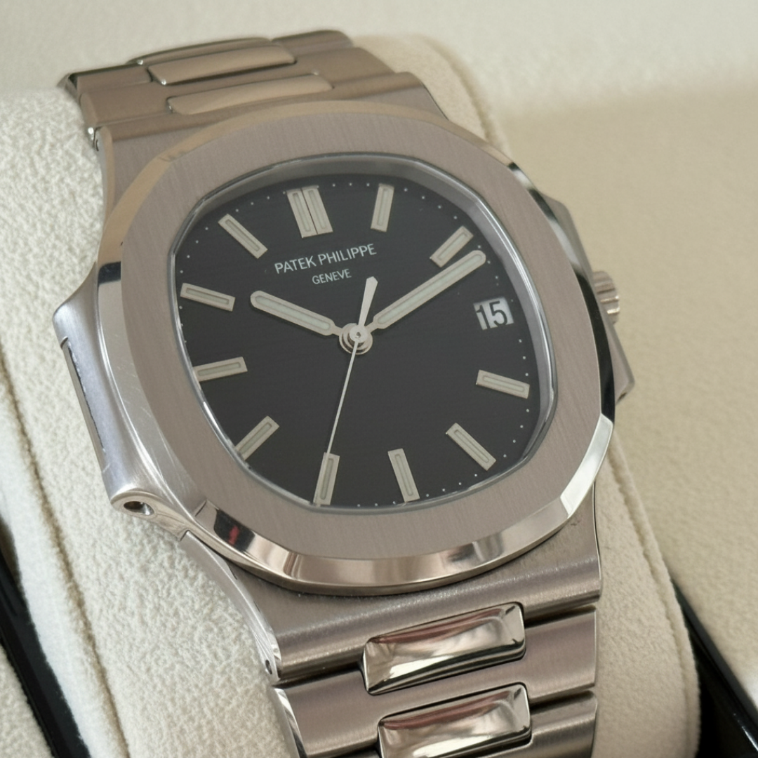 Patek Philippe Nautilus Chronograph 3711/1G